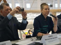 В президиуме собрания фермеров